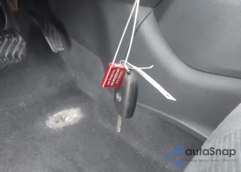 2015 Nissan Rogue S из США, поврежденный, VIN KNMAT2MT1FP555812